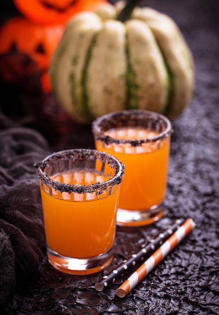 Foto abóbora de halloween laranja cocktails