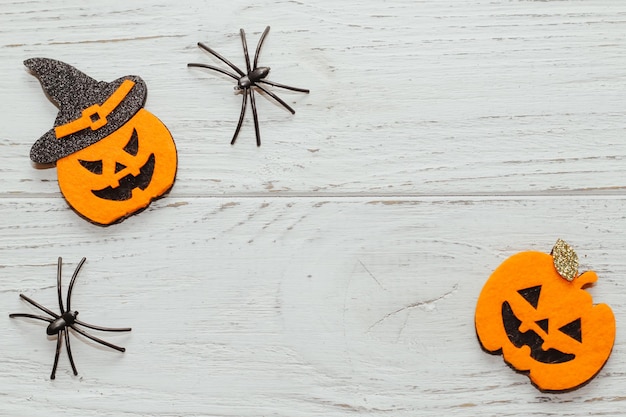 Abóboras de Halloween de brinquedo com acessórios de festa de decoração de férias de feltro