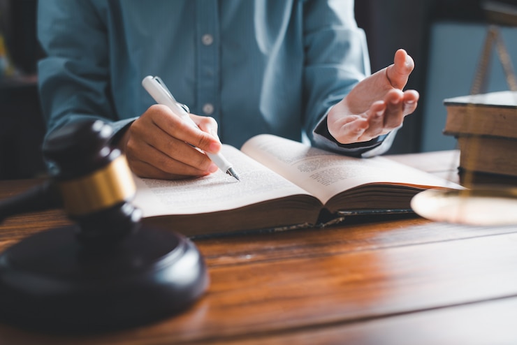 Foto los abogados dan consejos sobre el juicio