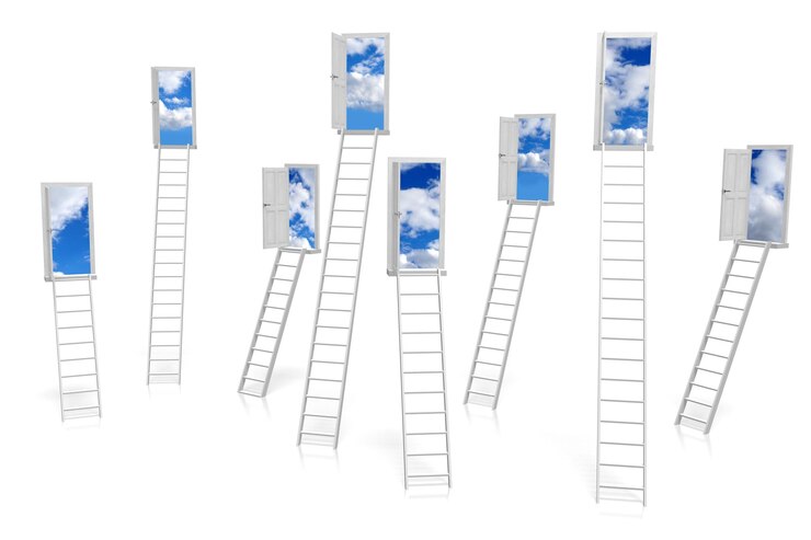 Foto abra as escadas e o céu das portas com ilustração 3d do conceito da imaginação das nuvens