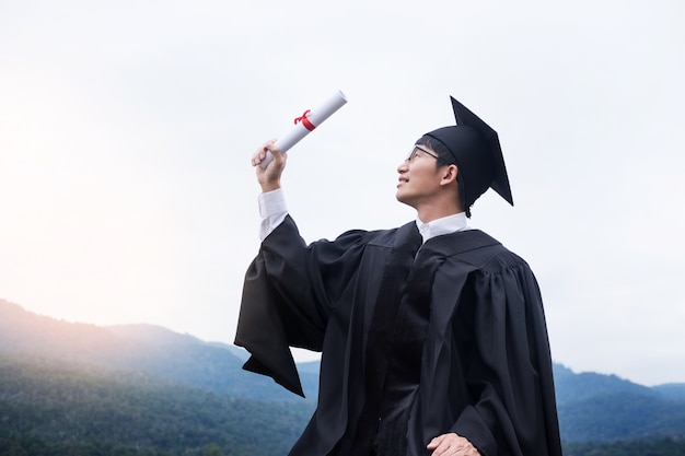 Abschluss-Student Commencement-Hochschulgrad-Konzept