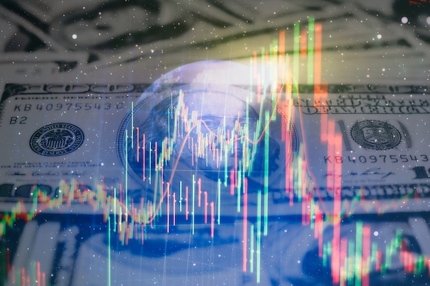 Abstrakte Finanzhandelsdiagramme und digitale Zahl auf dem Monitor. Hintergrund des digitalen Diagramms in Gold und Blau, um den Börsentrend darzustellen.