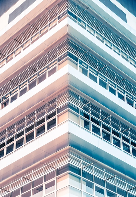 Abstrakte moderne Gebäudegebäudeglasfassade