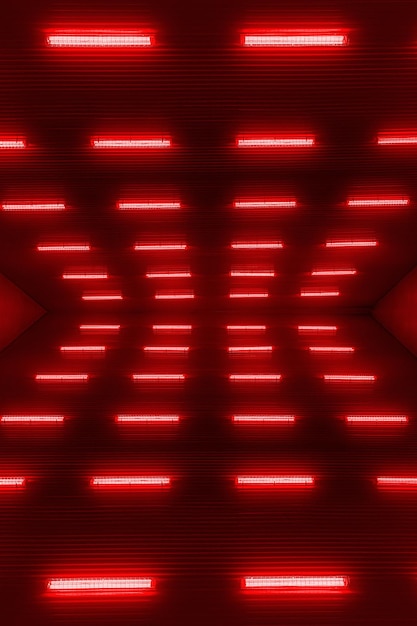 Foto abstrato futurista de cor vermelha brilho vermelho de lâmpadas elétricas