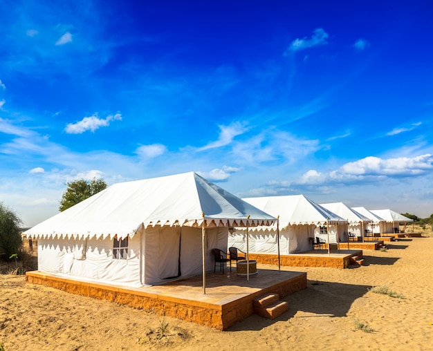 Acampamento de tenda no deserto de Thar Jaisalmer Rajasthan Índia