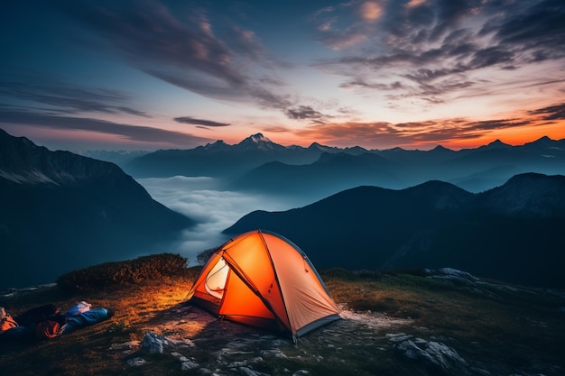 Acampamento nas Montanhas foto de acampamento