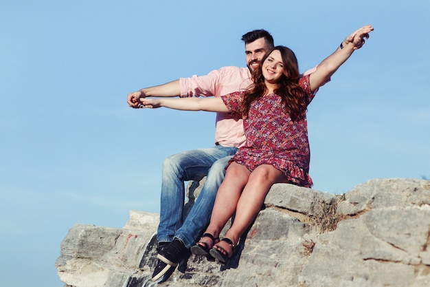 acantilado amor sonrisa verano dos