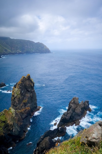 Acantilados de Cabo Ortegal y océano atlántico Galicia España