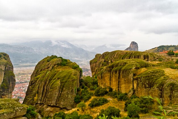 Acantilados y monasterios de Meteora