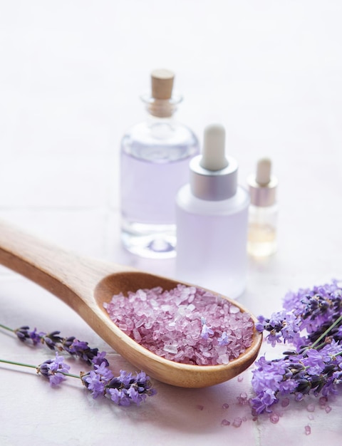 Aceite de masaje y sal de baño de lavanda de aromaterapia