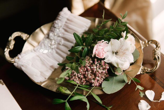 Foto acessórios de casamento da noiva foco seletivo de liga artesanal