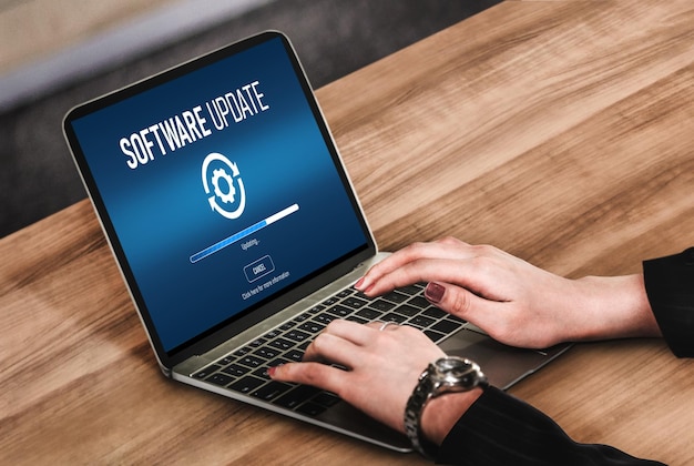 Actualización de software en la computadora para la versión más moderna del software del dispositivo
