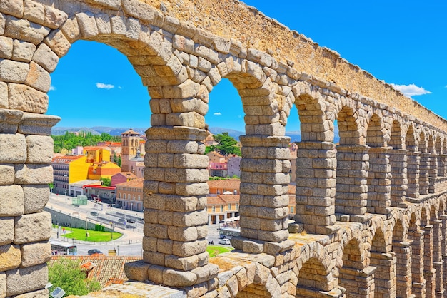 Acueducto de Segovia o más precisamente el puente del acueducto es