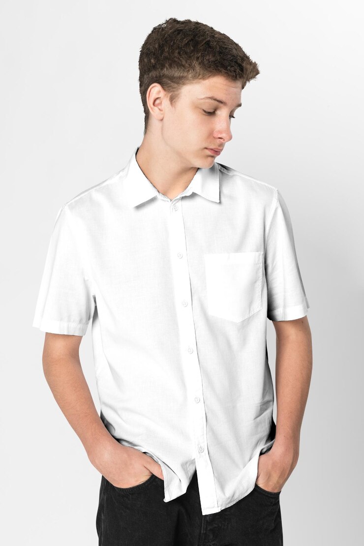 Foto adolescente de camisa branca