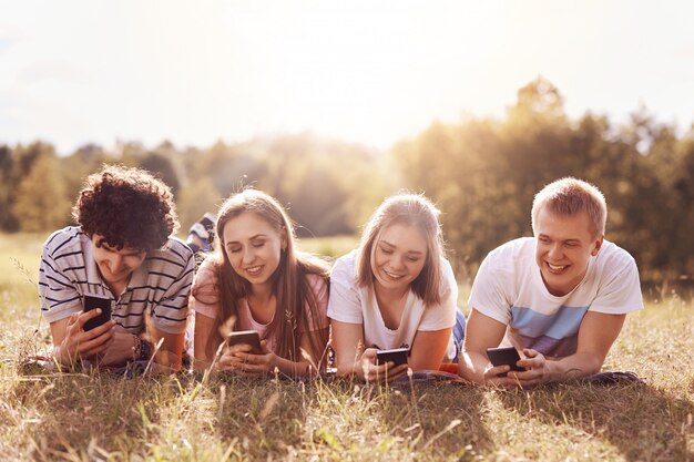 Adolescentes e o conceito de férias.