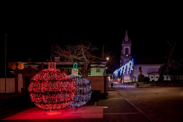 Adornos navideños en las calles del pueblo de Vila Nova de Cerveira
