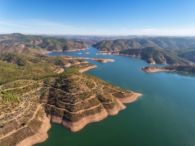 Aéreo. barragem aero panorama em monchique odelouca.