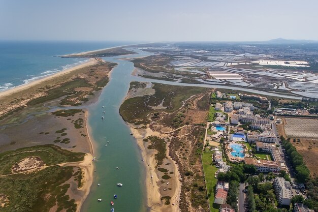 Aéreo. Ria Formosa Tavira pueblo Cabanas.