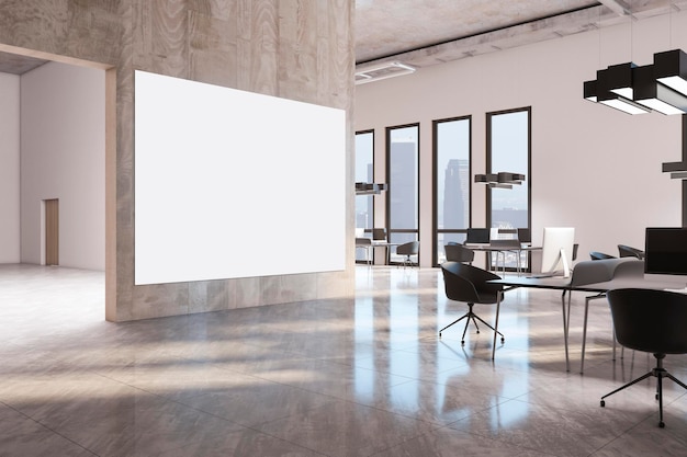 Afiche grande blanco en blanco con espacio para su logotipo o texto en una pared de madera clara en una oficina de coworking iluminada por el sol con vistas a la ciudad de muebles negros desde las ventanas y una maqueta de representación 3D de suelo de cerámica brillante