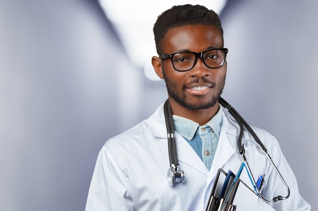 Afroamerikaner Arzt Mann