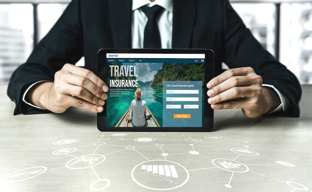 Agencia de seguros de viaje en línea que ofrece viajes sin preocupaciones a los viajeros cómodamente