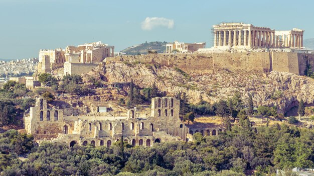 Akropolis von Athen Nahaufnahme Griechenland Es ist das Wahrzeichen von Athen Malerischer Blick auf die berühmten Überreste der antiken Stadt Athen