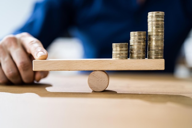 Alavancagem monetária e equilíbrio de inflação