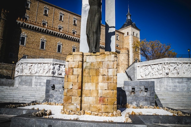 Alcázar, fortaleza, Turismo, Toledo, ciudad más famosa de España