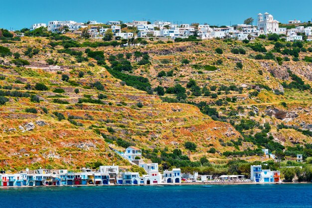 Aldeas de klima y plaka en la isla de milos, grecia