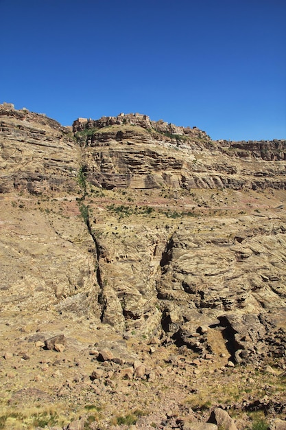 Aldeia de Kawkaban nas montanhas Iémen