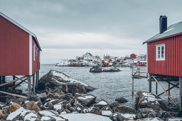 Aldeia piscatória de nusfjord na noruega