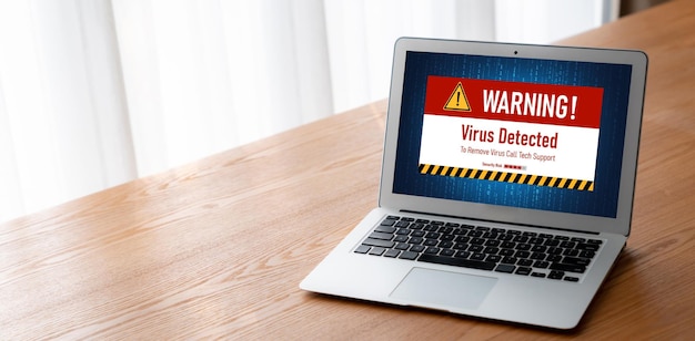 Alerta de aviso de vírus na tela do computador detectado ameaça cibernética moderna