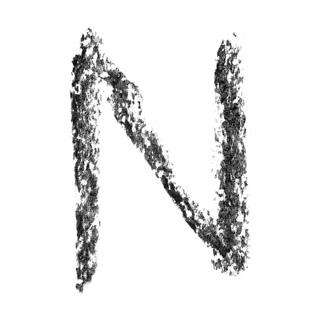 Alfabeto de carbón manuscrito N