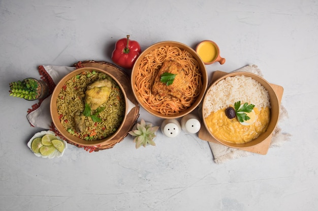 Alimentação buffet mesa peruana pratos variados cozinha gourmet Peru tradicional