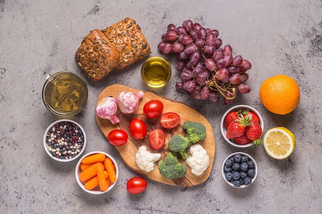 Alimentos que podem diminuir o risco de câncer, vista de cima.