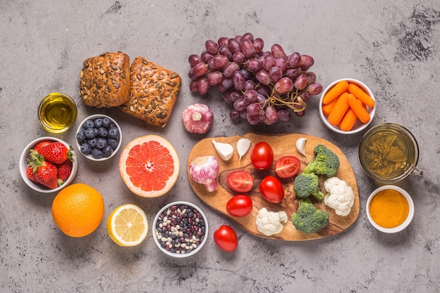 Alimentos que podem reduzir o risco de câncer, vista de cima.