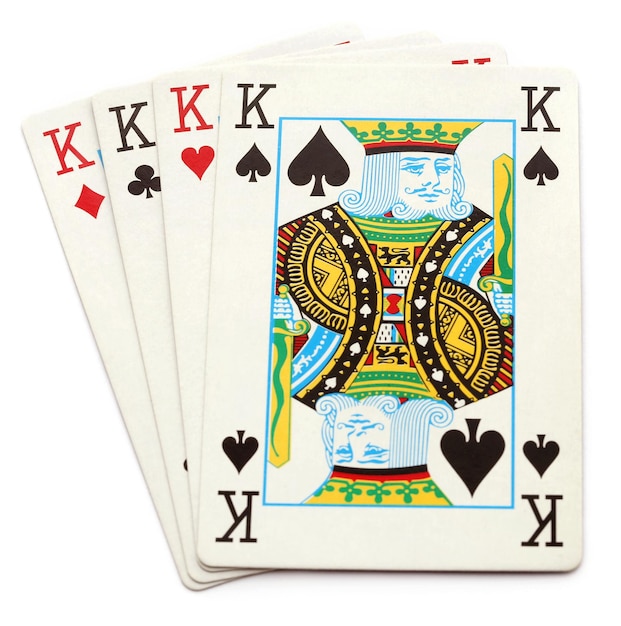 Alle Könige der Spielkarten auf weißem Hintergrund