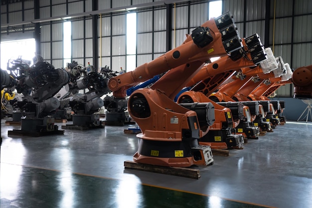 Almacén de robots un lugar para almacenar el brazo robótico para inspeccionar el programa y probarlo antes de entregarlo a los clientes