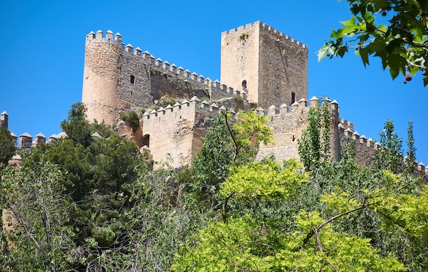 Almansa Schloss in Albacete von Spanien