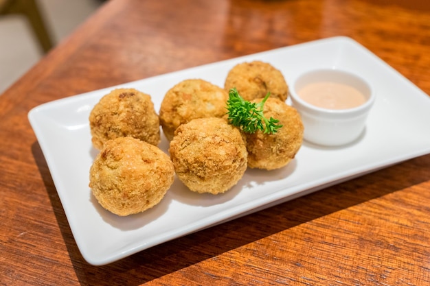 Almejas bola de queso horneadas cocidas