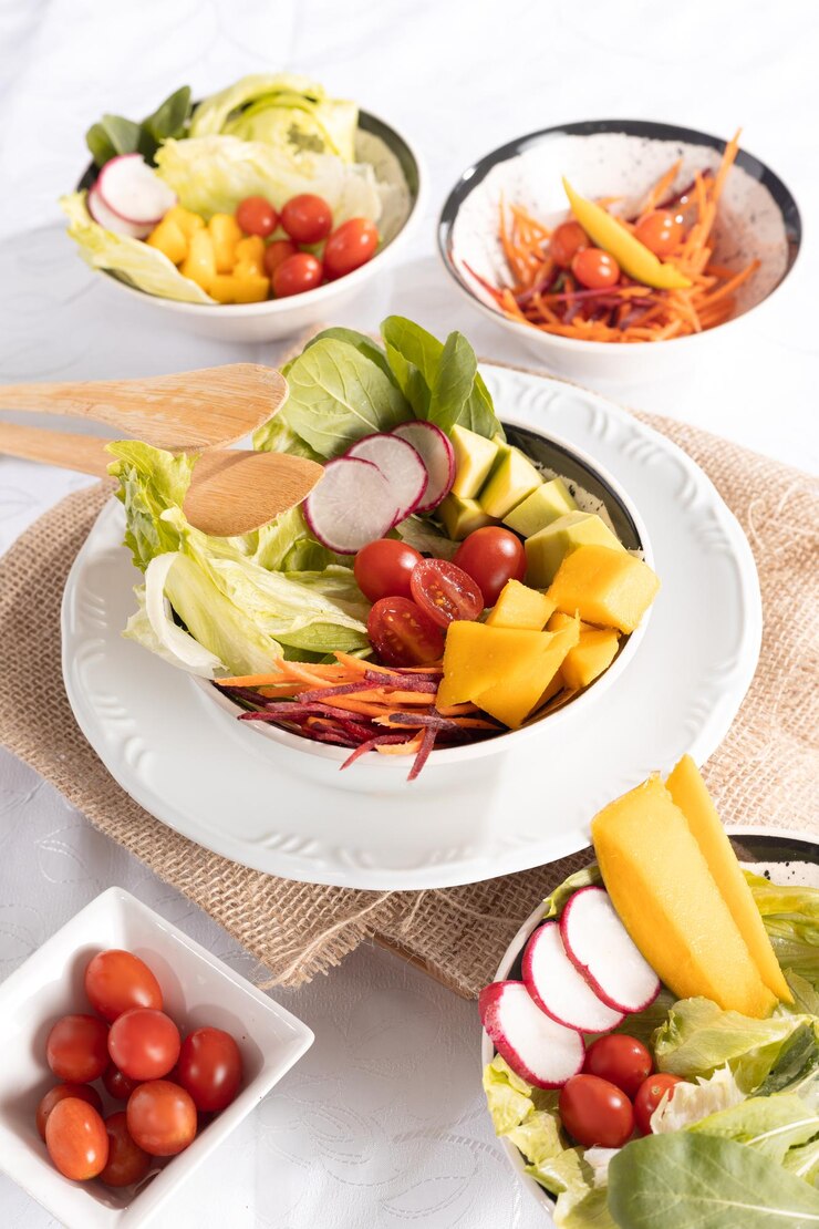 Foto almoço de salada