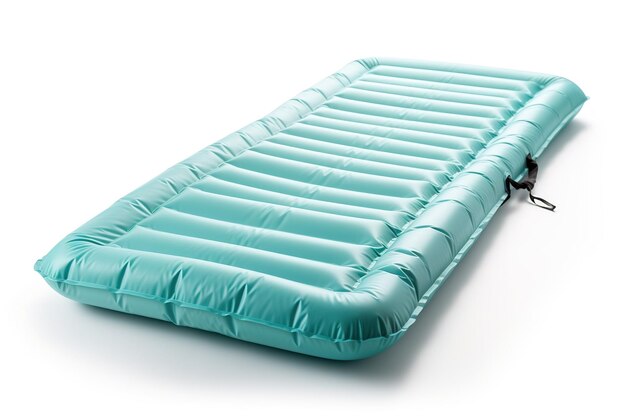 Una almohada inflable de color turquesa lista para aventuras de acampada en un fondo PNG claro o blanco