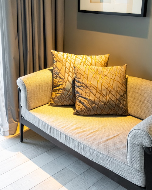 almohadas hermosas y confortables decoración sofá