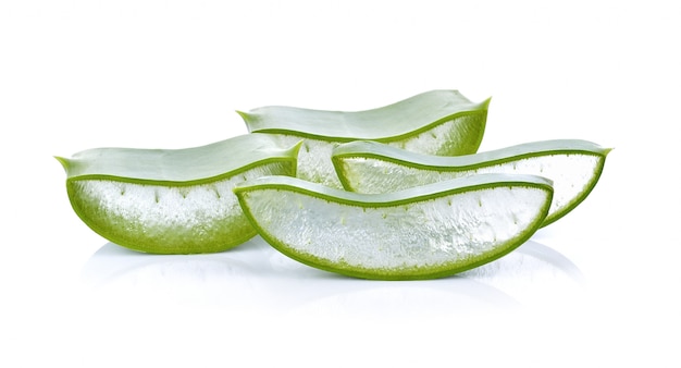 Aloe Vera auf weißem Hintergrund