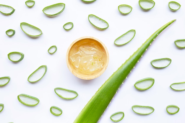 El aloe vera es una planta medicinal popular para la salud.