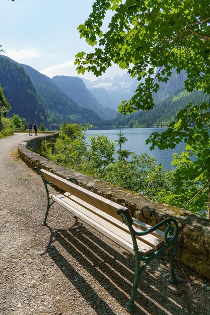 Foto los alpes austriacos cerca de gosau