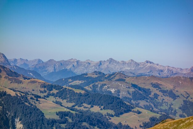 Foto los alpes en suiza.