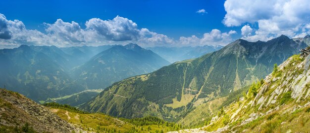 Alpes en verano