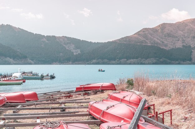 Alquiler de barcos en el lago Ashi de Hakone, Japón