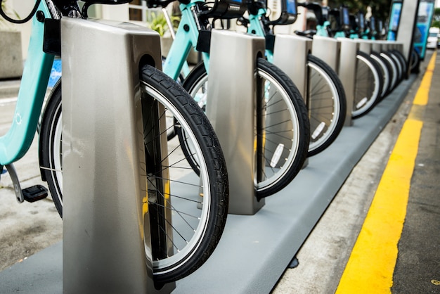 Alquiler de bicicleta en la estación